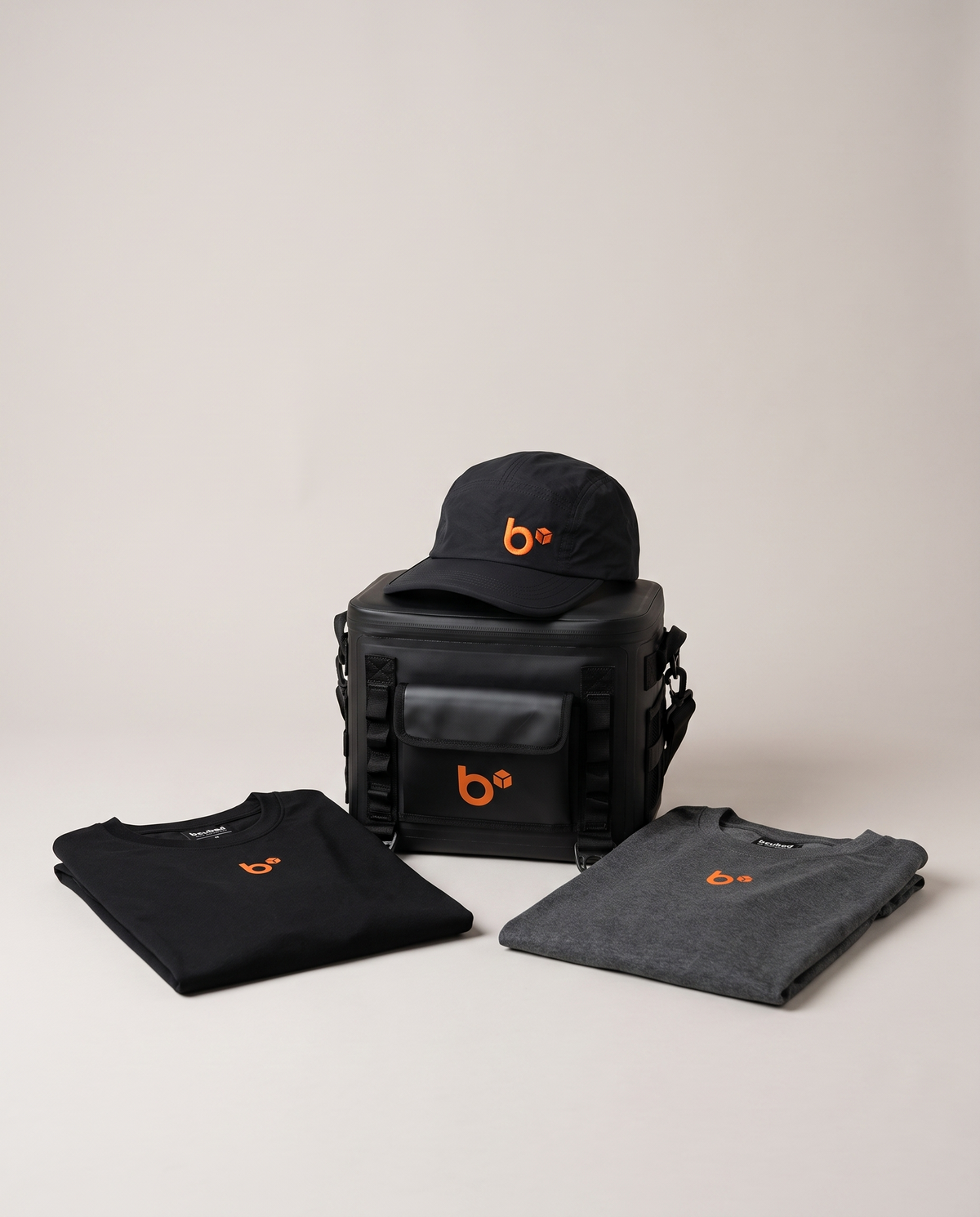 THE FULL KIT by b.cubed - CUBE lunchbox, work cap and two work tees