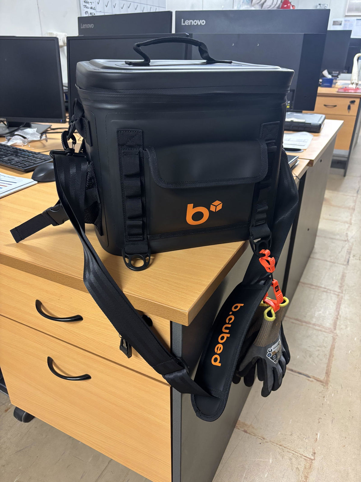 THE CUBE in use - customer photo from Alan V., verified buyer